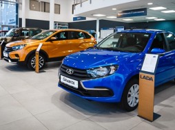 LADA вернулась на лидирующие позиции автомобильного рынка Петербурга