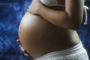 Ученые выяснили, как беременность влияет на структуру мозга