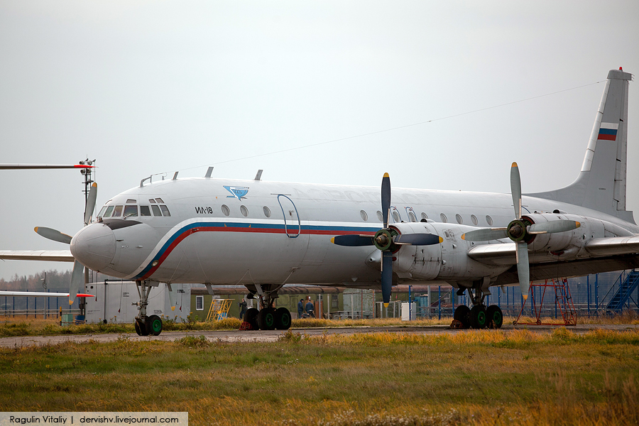 У пострадавших при аварии самолета Ил-18 в Якутии есть все необходимое