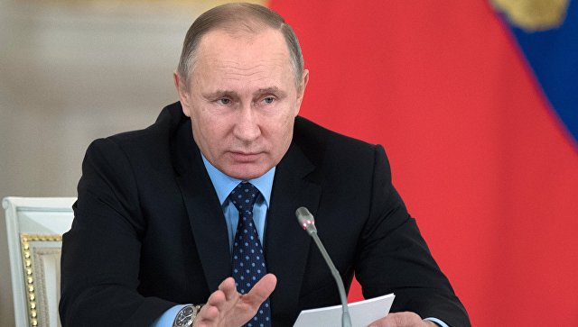 Путин рекомендует экспертам проанализировать независимость судебной системы