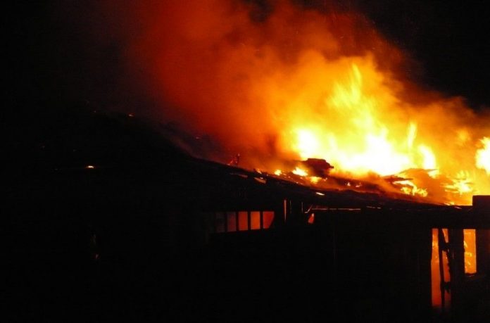 В Чокурдахе сгорел рыбный завод