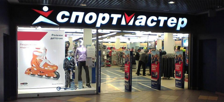 В Якутске студентка и автослесарь шесть раз обокрали магазин "Спортмастер"