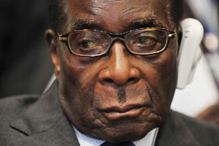 Президент Зимбабве Роберт Мугабе, которому исполнится 93 года, вновь будет баллотироваться на этот пост 