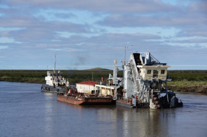 Якутия направила в комиссию по вопросам развития Арктики предложения по улучшению "северного завоза"