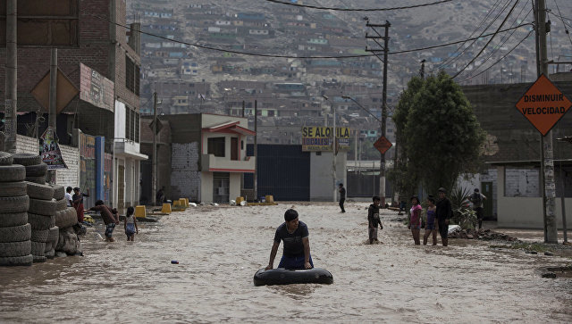 В результате наводнений в Перу погибли 113 человек