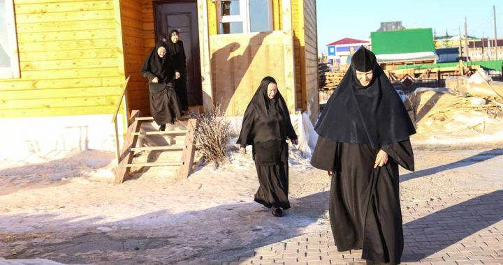В Якутской епархии возобновлен старейший женский монастырь