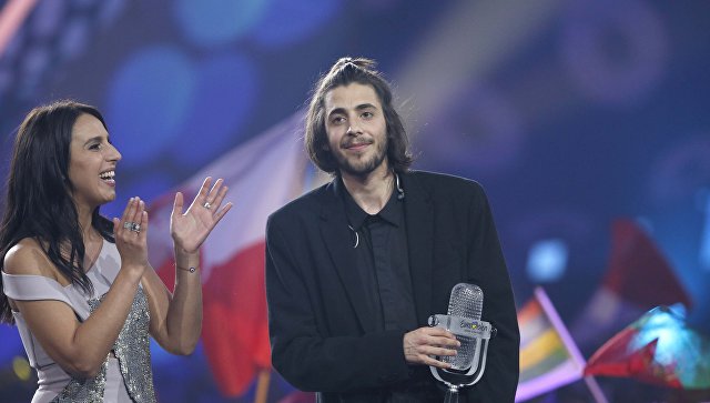 Представитель Португалии стал победителем конкурса Евровидение-2017 ВИДЕО