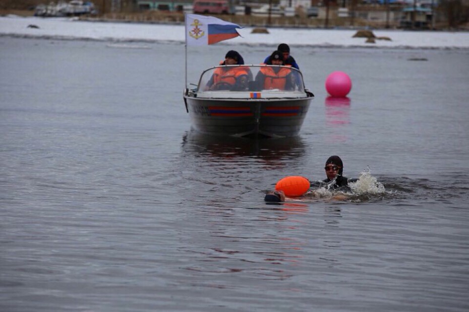 В Якутске прошло Первенства по плаванию в холодной воде 