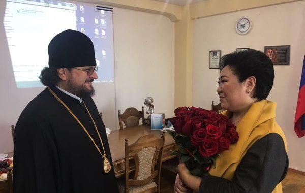 Якутский архиерей встретился с министром по развитию институтов гражданского общества республики