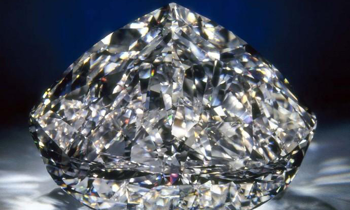АЛРОСА добыла крупный алмаз весом 62,75 карата