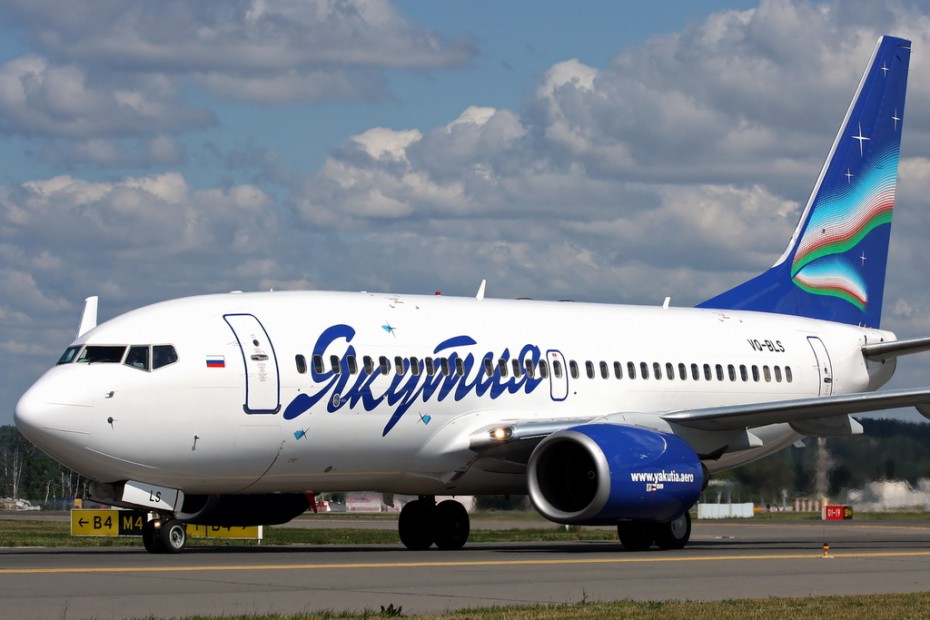Суд оштрафовал авиакомпанию "Якутия", которая задержала 56 регулярных рейсов  