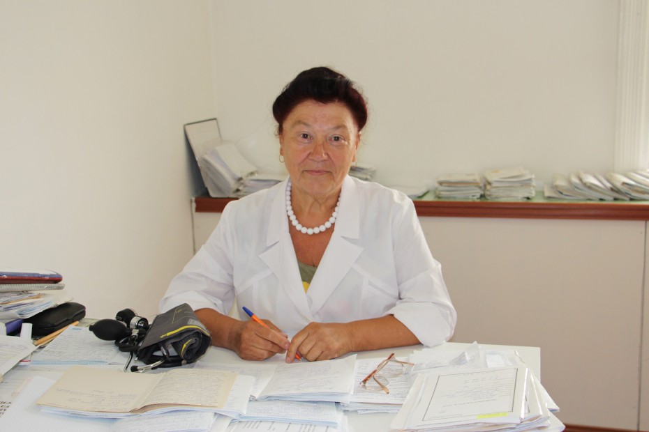 Сотрудница медицинской части УФСИН Якутии награждена медалью Федора Гааза