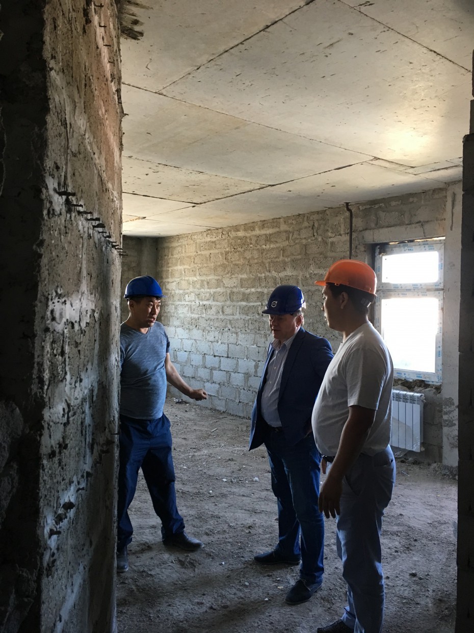 В Якутии к концу 2017 года завершат строительство "проблемных" объектов 