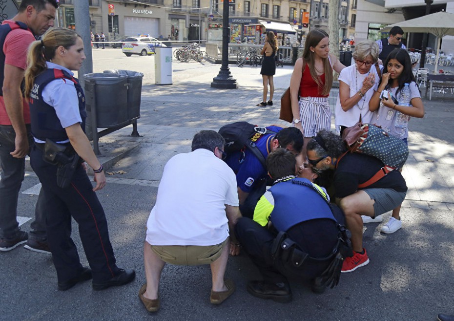 Число пострадавших при теракте в Барселоне превысило 60 человек