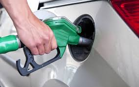 СМИ узнали о принятом в правительстве решении повысить акцизы на бензин