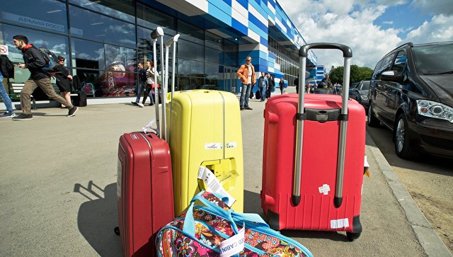 В России официально разрешили продавать авиабилеты без багажа