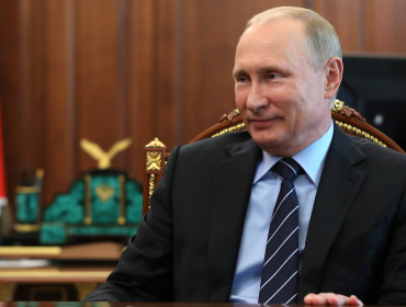 Активисты ОНФ поздравили Путина в стихах ВИДЕО