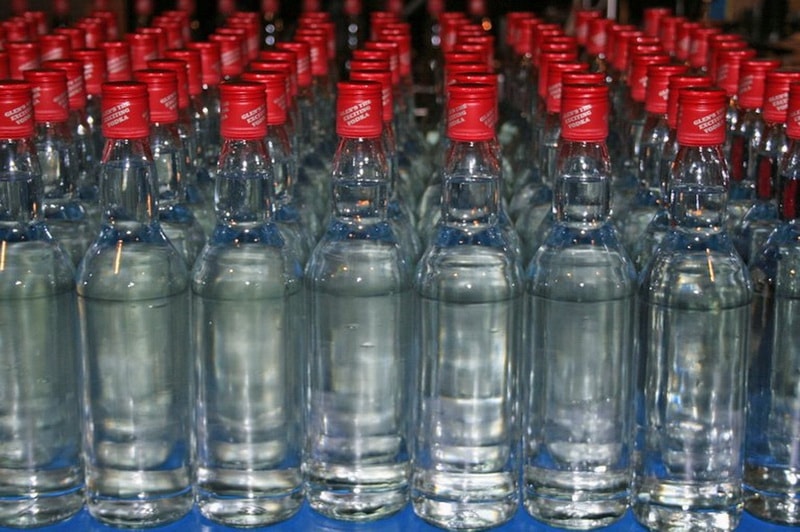 В Нерюнгринском районе полицейские изъяли 105 литров алкоголя