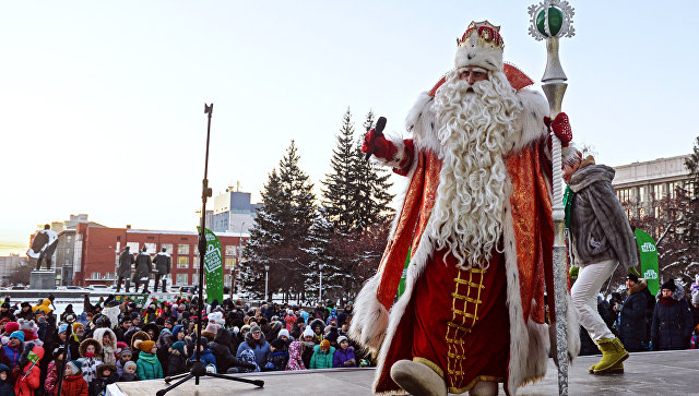 Минобрнауки выступило против запрета Дедов Морозов в детских садах