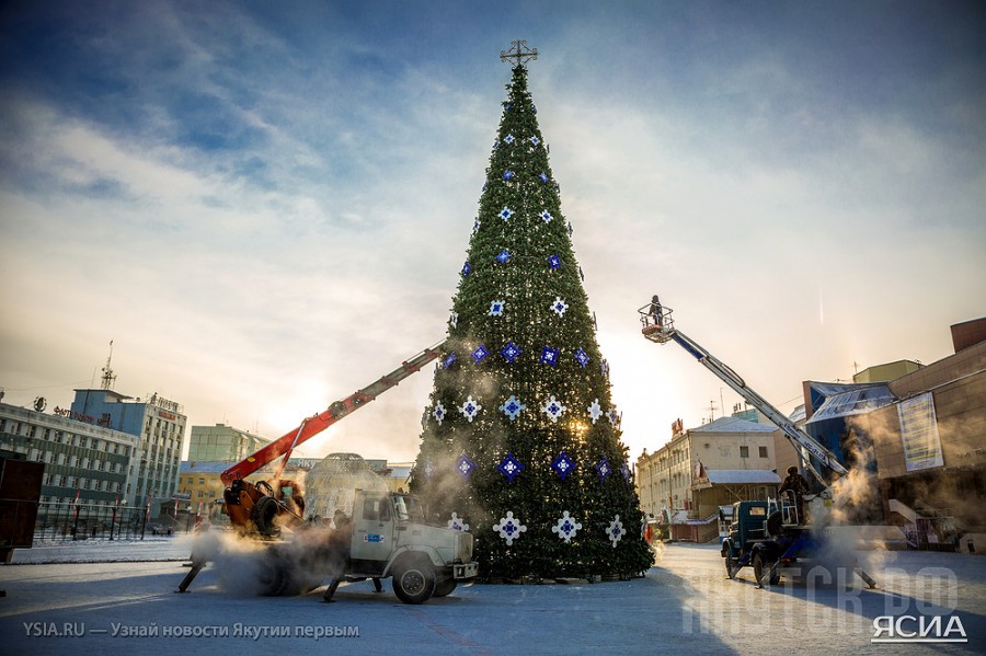 1 декабря на главных площадях Якутска зажгутся огни Новогодних елок
