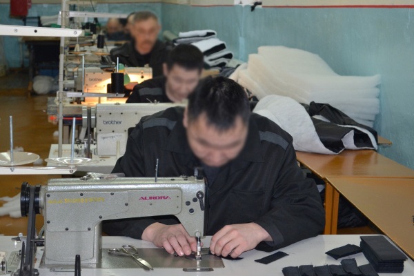 В исправительных учреждениях Якутии развивают швейное производство