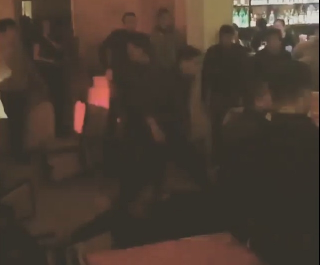 В ночном клубе Якутска охрана избила нетрезвого посетителя