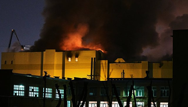 Устанавливается судьба 64 человек после пожара в ТЦ в Кемерово  