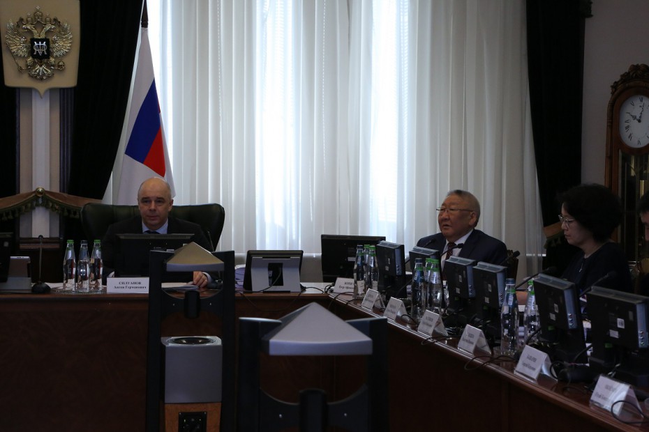 Егор Борисов принял участие в заседании набсовета «АЛРОСА»