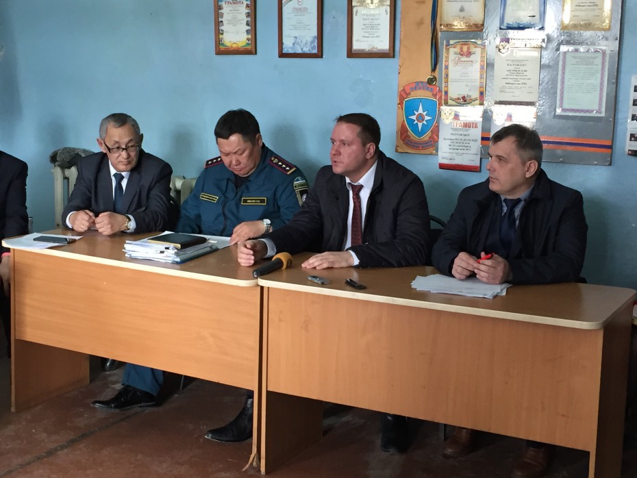 Якутские пожарные написали обращение в защиту руководителя Николая Иванова 