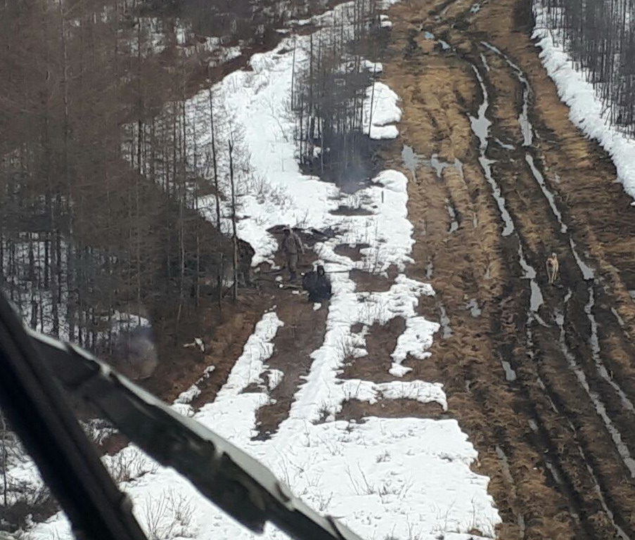 Спасатели спасли трех человек на Колыме в Якутии