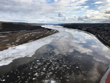 Активная фаза ледохода проходит на территории Ленского района Якутии