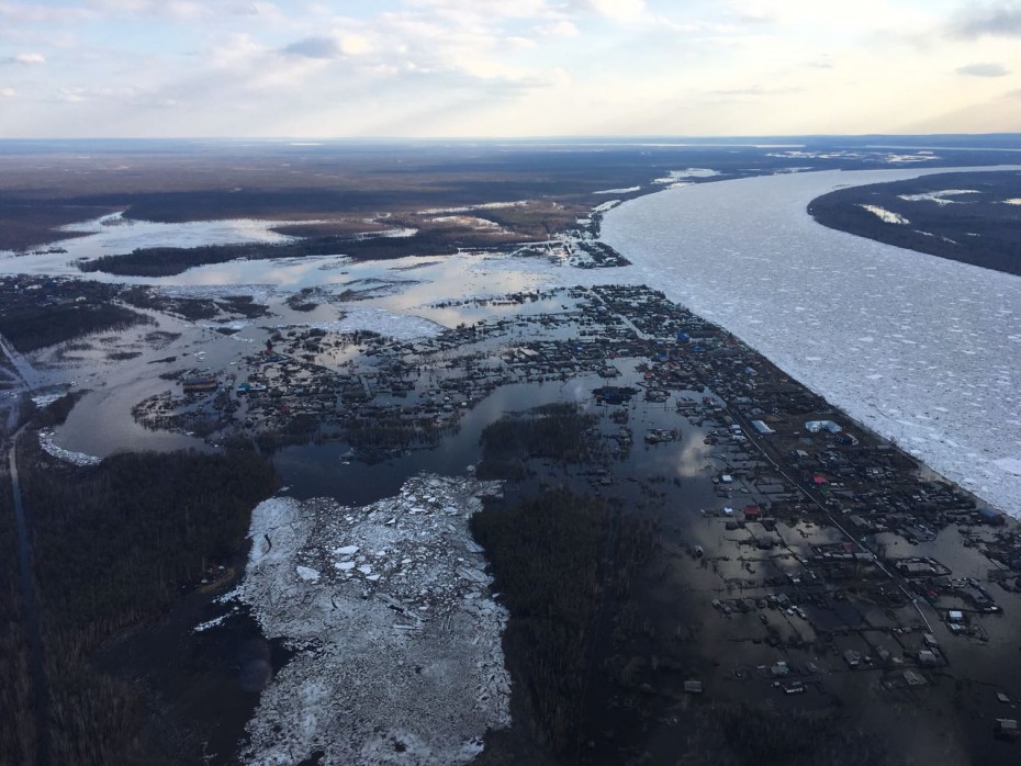 Комиссия по оценке ущерба, нанесенного паводком, приступила к работе в населенных пунктах Якутии 