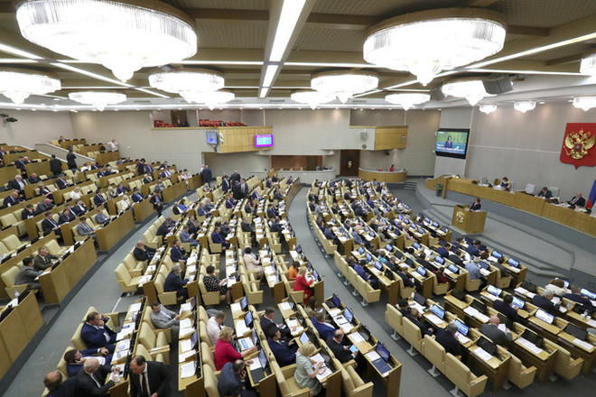 Госдума официально сообщила размер пенсии и зарплаты депутата