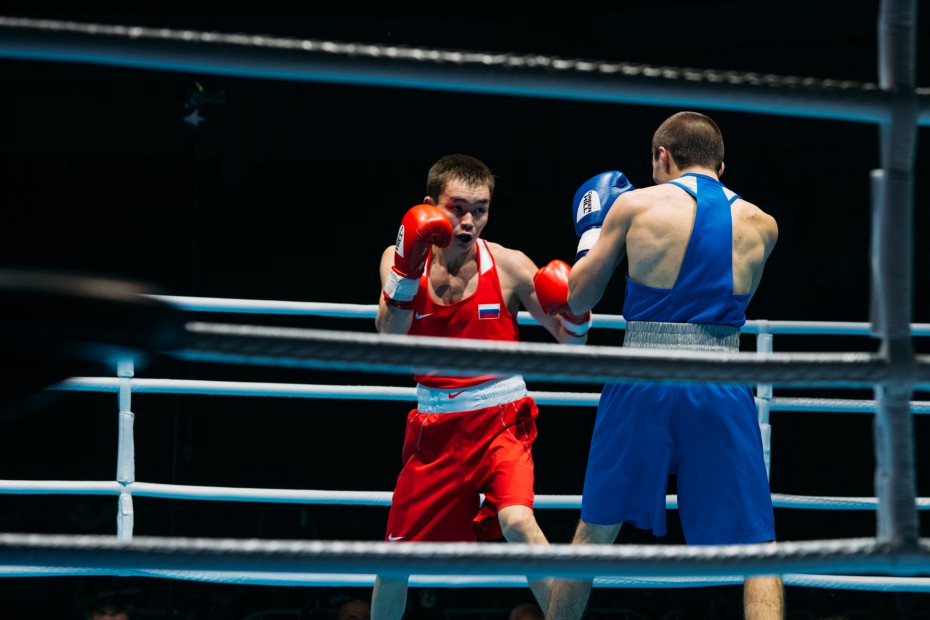 В Якутске стартовал чемпионат мира по боксу среди мужчин 