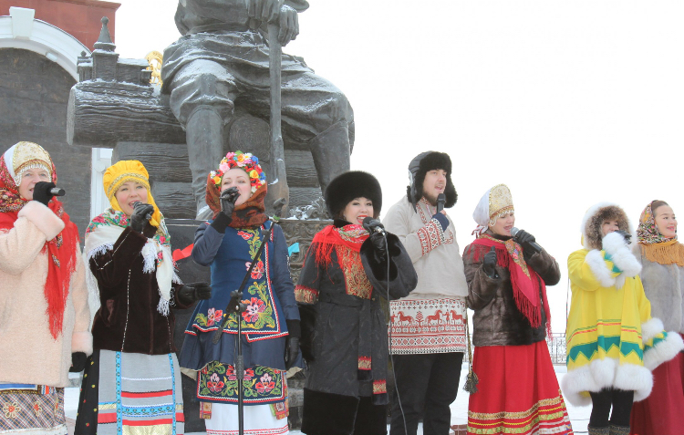 В Якутии широко отметят День народного единства