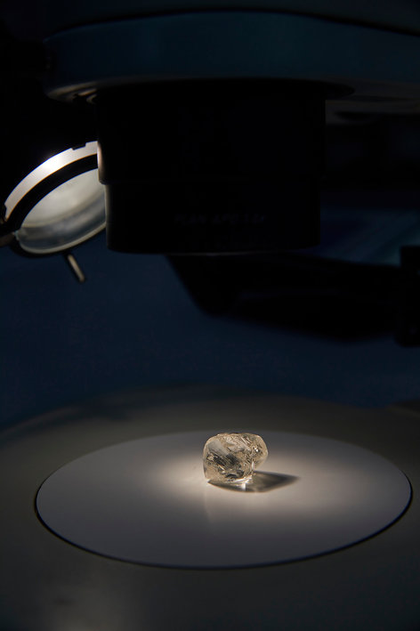 На Верхне-Мунском месторождении в Якутии добыт первый крупный алмаз