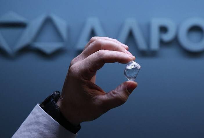 АЛРОСА в октябре реализовала алмазно-бриллиантовую продукцию  на $242,8 млн