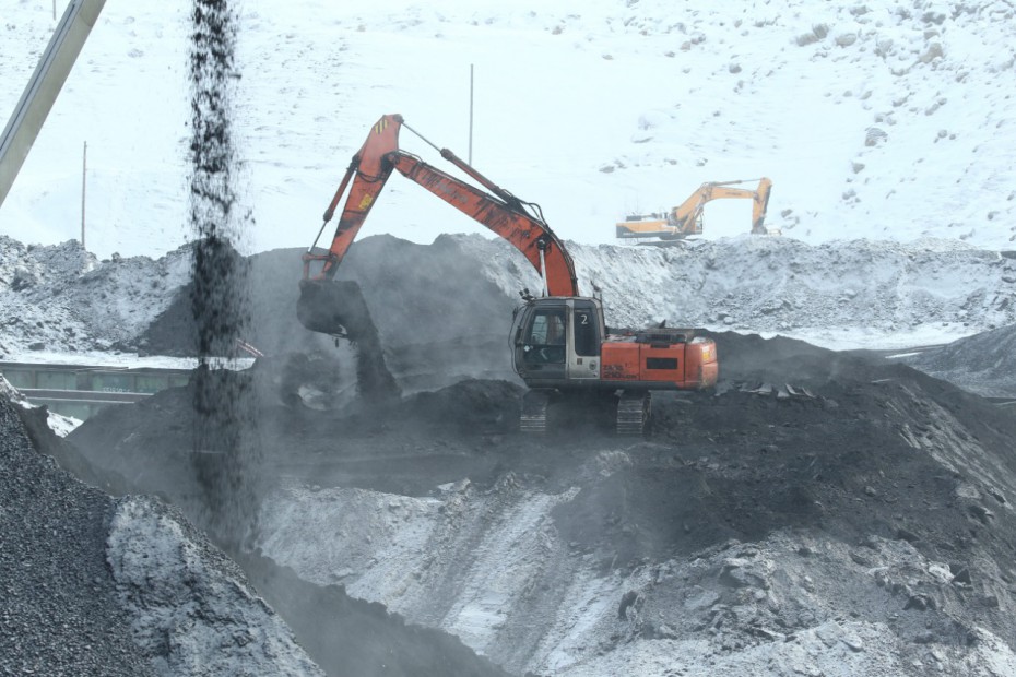 ГОК "Инаглинский" установил рекорд по добыче угля в объёме 308 056,84 тонн в месяц