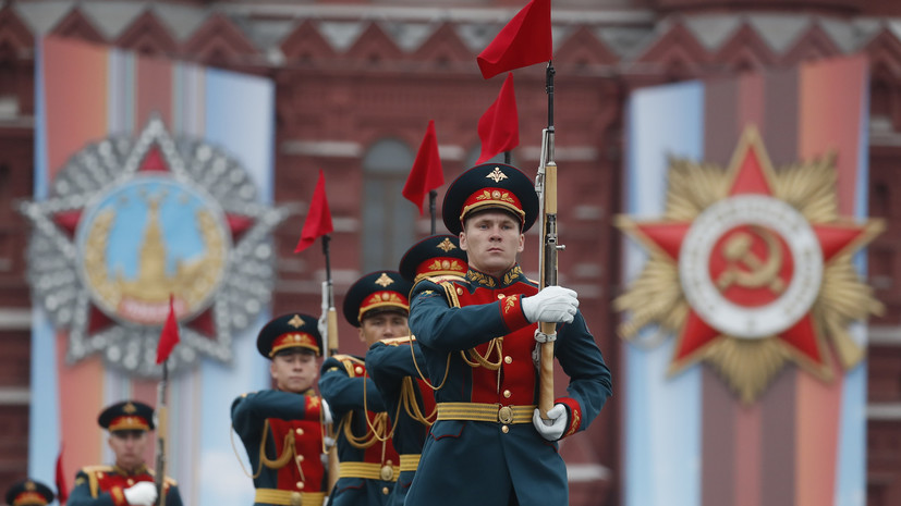 Воздушную часть парада Победы в Москве отменили из-за погоды