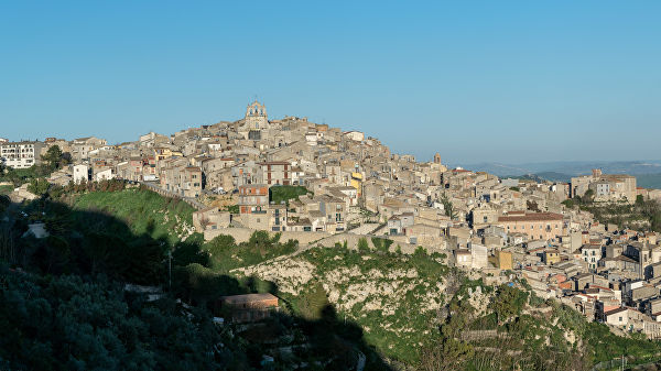 На юге Сицилии продают дома за один евро
