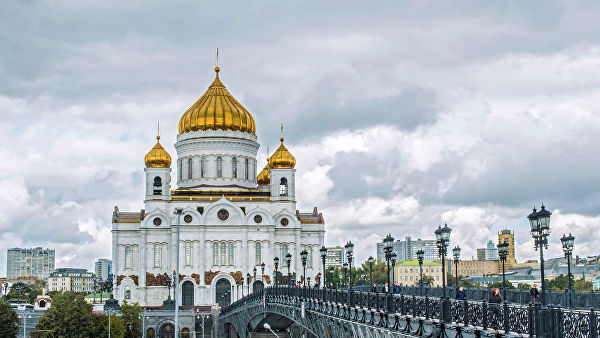 В Москве "заминировали" Храм Христа Спасителя, мавзолей и телебашню