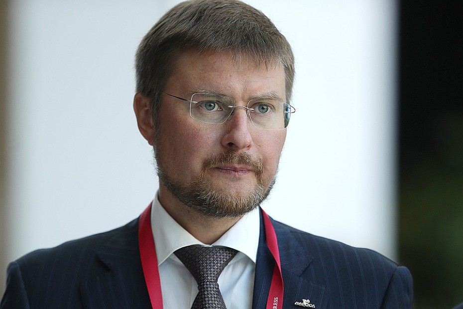 Генеральный директор АЛРОСА пожертвовал годовую премию на соцпроекты в Якутии