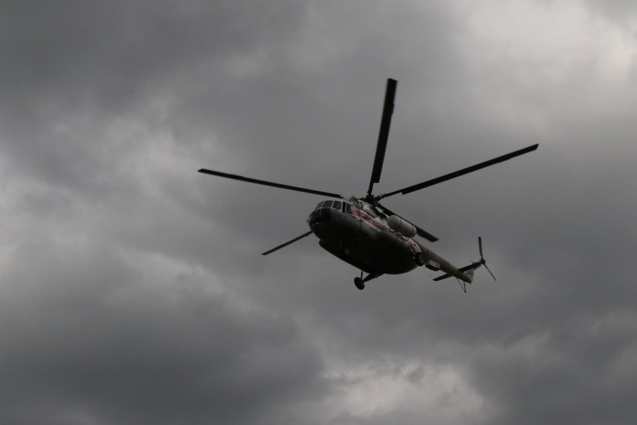 Более 400 тонн воды сброшено вертолетом на очаги пожаров в Верхоянском районе