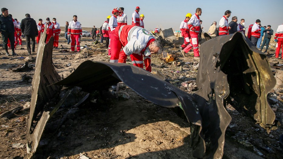 Украина объявила 9 января днем траура по погибшим в авиакатастрофе