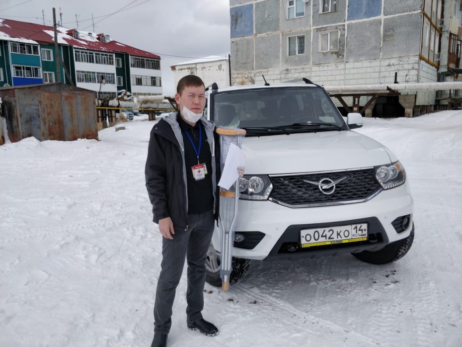 В Якутии правительственные машины ездят с волонтёрами по заявкам нуждающихся в помощи граждан