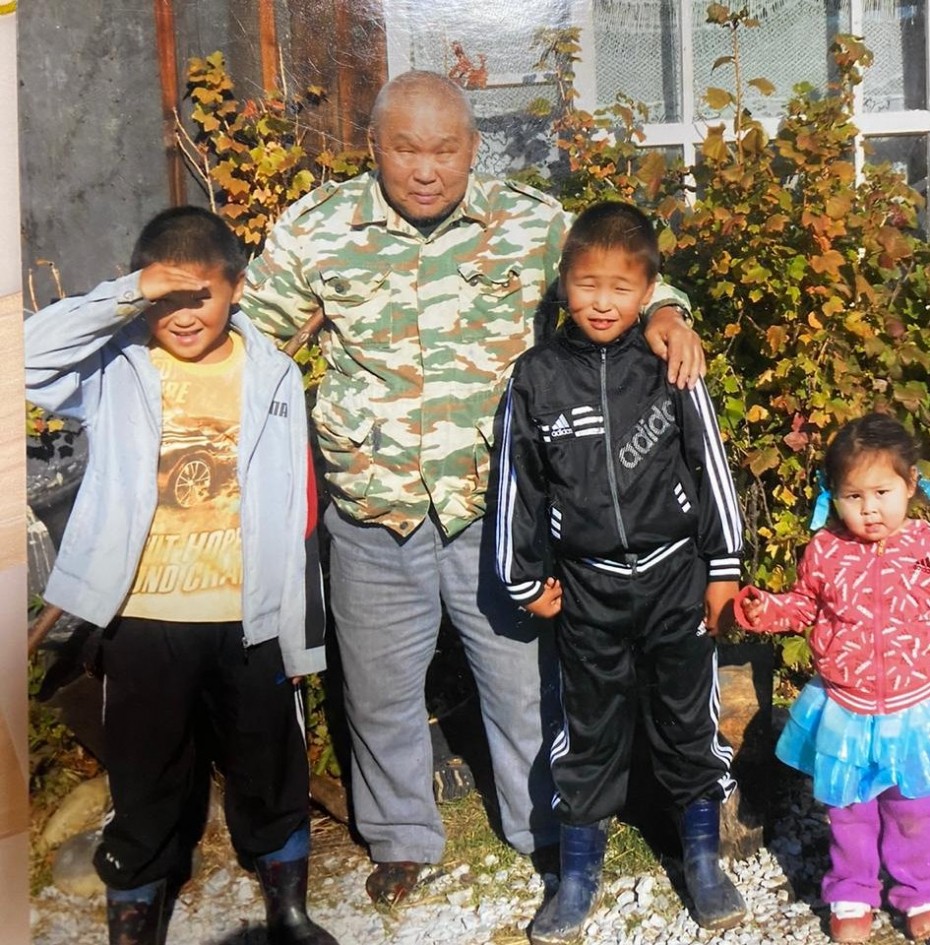 В Якутии 209 пожилых приняты в приемные семьи 