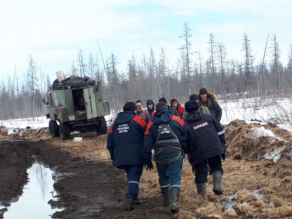 В Среднеколымском районе Якутии спасены шесть человек