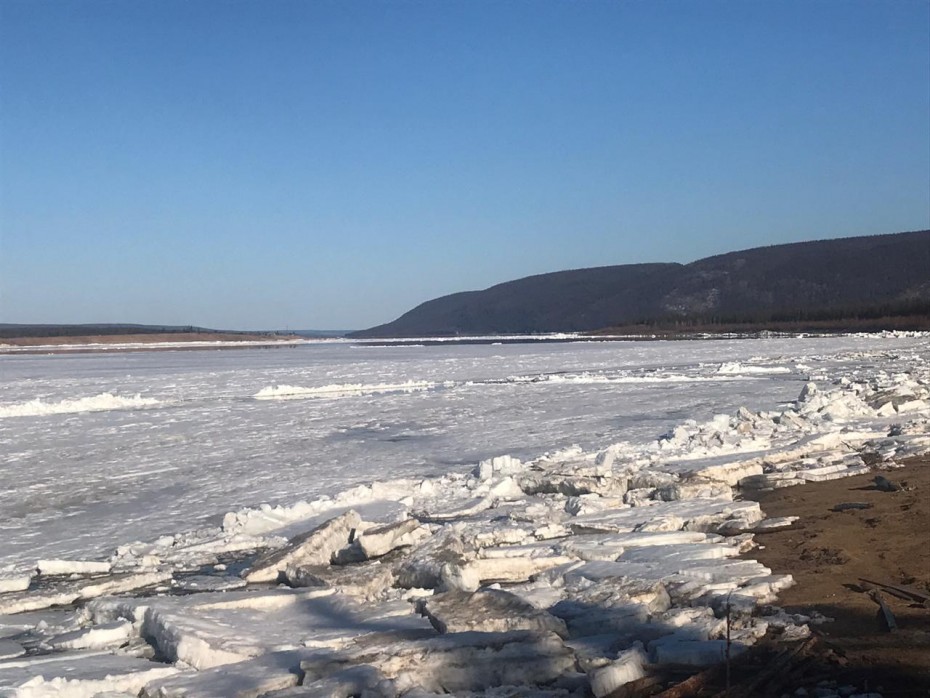 На четырех реках Якутии проходит активная фаза ледохода
