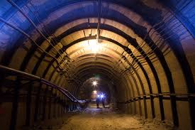 АЛРОСА временно приостановила работу рудника из-за выявленных инфицированных COVID