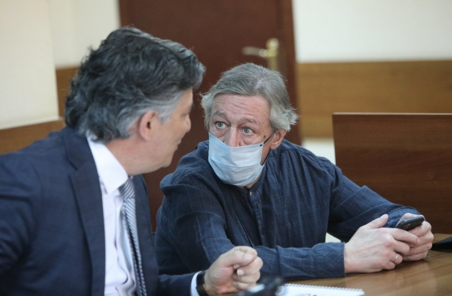 Ефремов прибыл в Пресненский суд на оглашение приговора